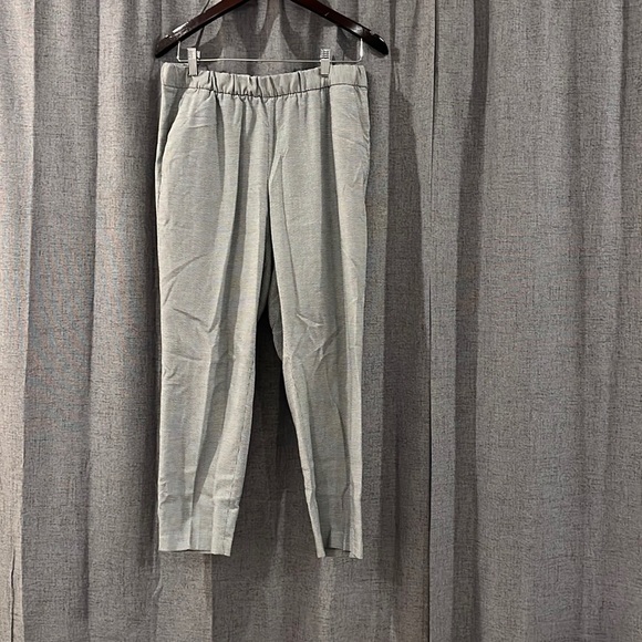 Banana Republic Pants - Black and white banana republic dress pants